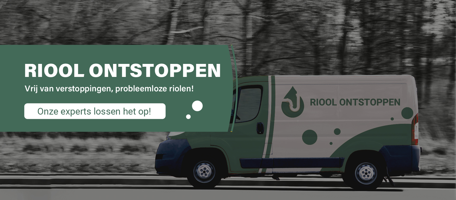 Werkbus op weg naar een ontstopping van riool ontstopping Helmond